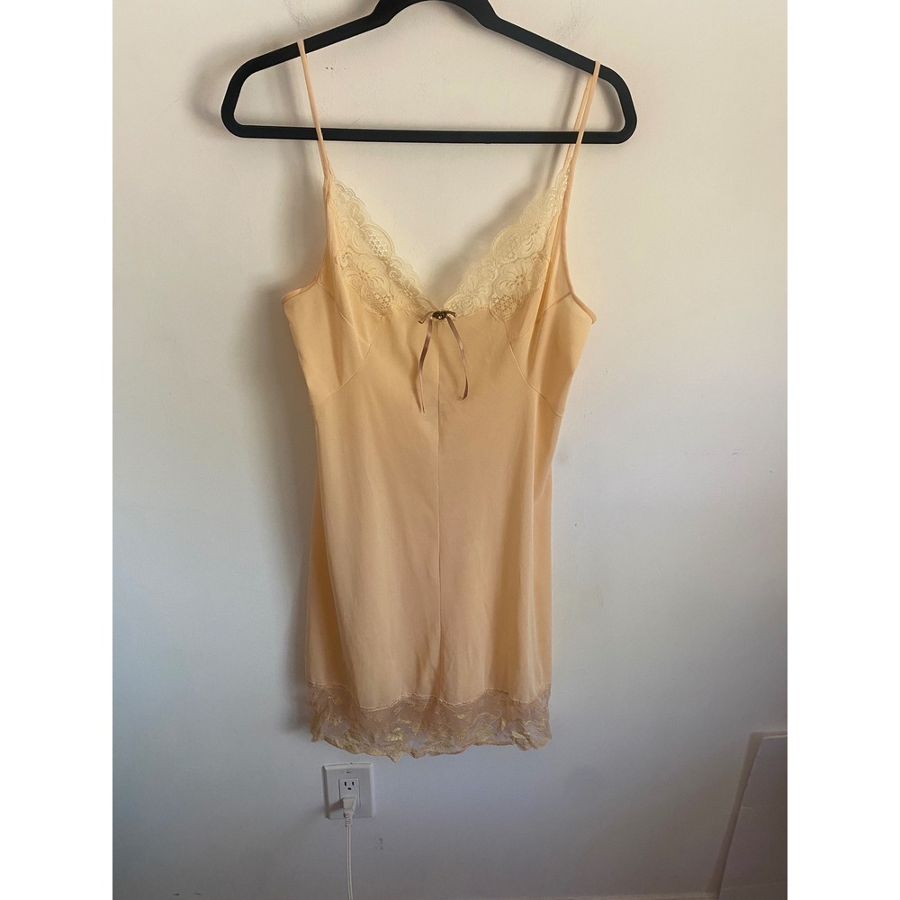 Mary Jo Bruno Vintage Peach Lace Trim Chemise Nightgown Slip‎ Dress Made in USA